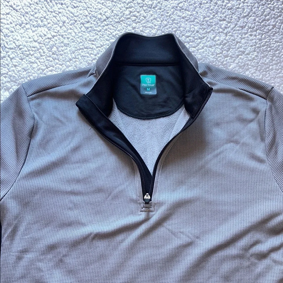 Men's Gray and Black Quarter-Zip Jacket pullover - Picture 5 of 10